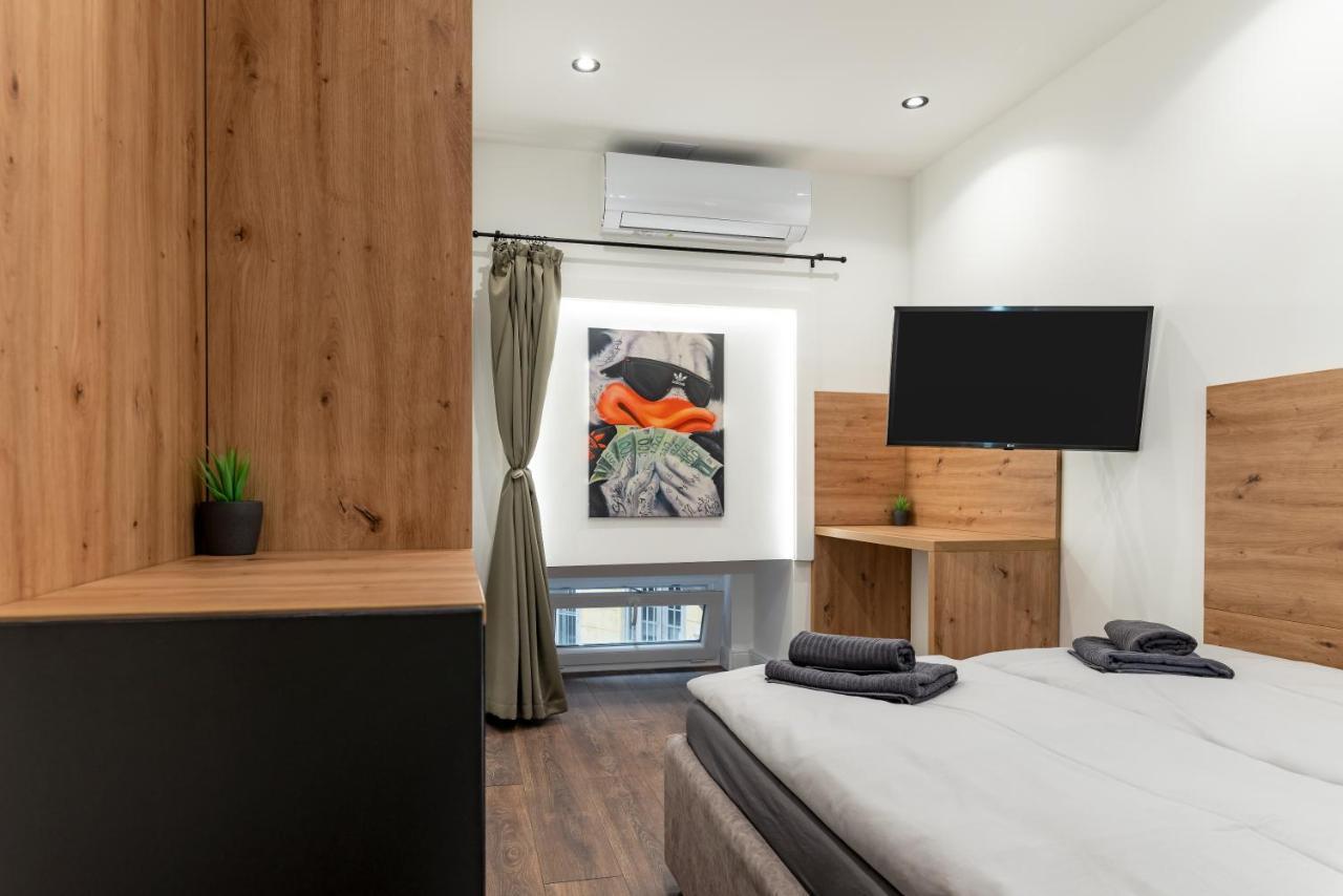 Downtown Luxury By Stlcz With 2 Bathrooms ブダペスト エクステリア 写真